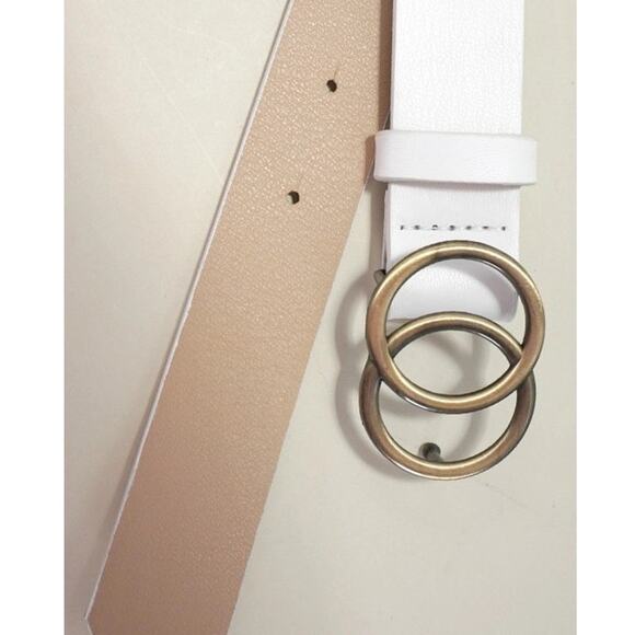Double O Buckle Vegan Leather Belt Off White - Picture 2 of 5